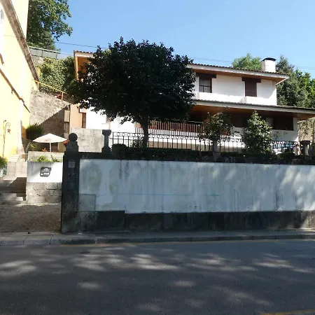 Casa Do Ribeirinho * אמרנטה
