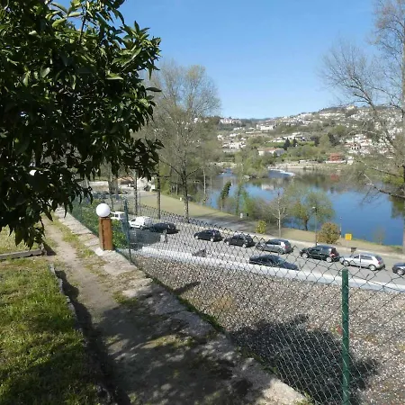 Çiftlik konaklama Casa Do Ribeirinho *